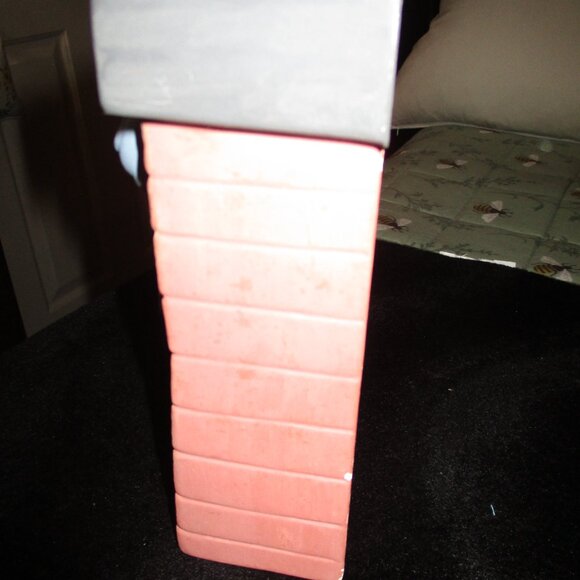 Vintage Ceramic Holland Mold Holiday Fireplace with Stockings Hand-Painted - Picture 3 of 7